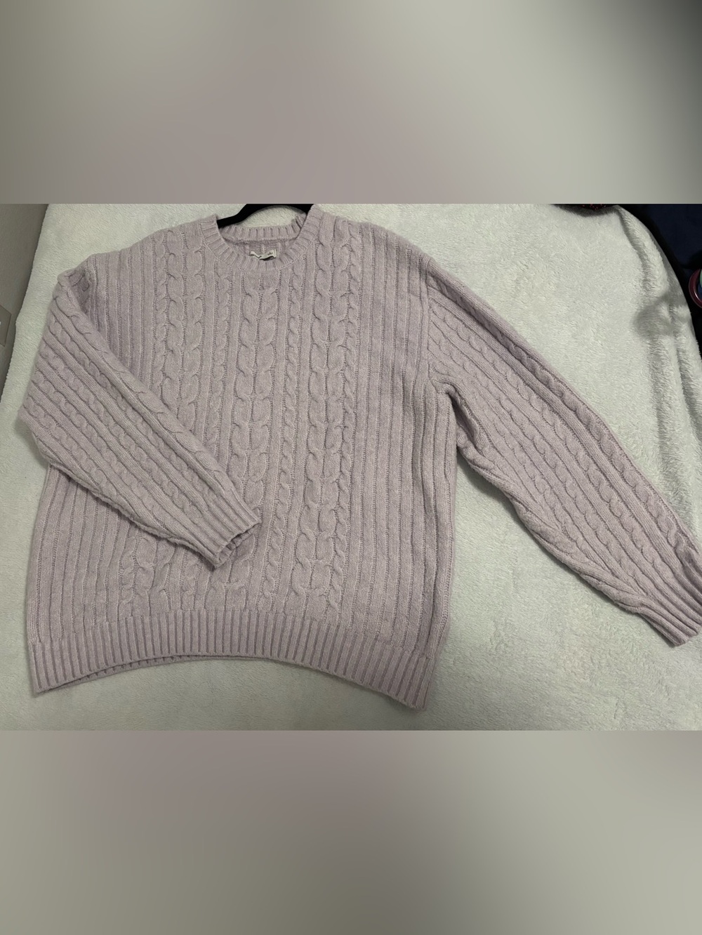 Women’s/Juniors Hollister Lavender Cable Knit Crewneck Sweater